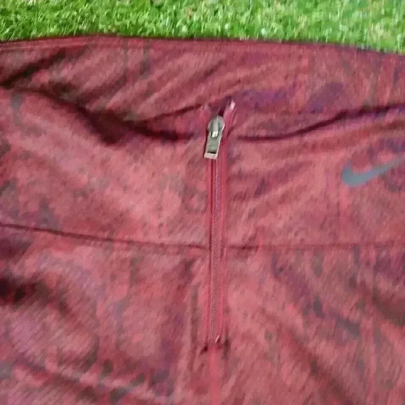 Nike Womens Sportswear Python Training Leggings Red Black Sz 3x Pull On - Picture 5 of 10